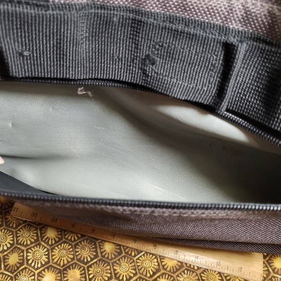 Voyageur Gray and Black Carry On Bag Luggage - Picture 10 of 15